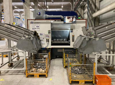 LiCON-Bearbeitungszentrum Vierspindler Produktionshalle von Celikform mechanische Bearbeitung Energieeinsparung Maximale Produktion auf minimaler Grundfläche